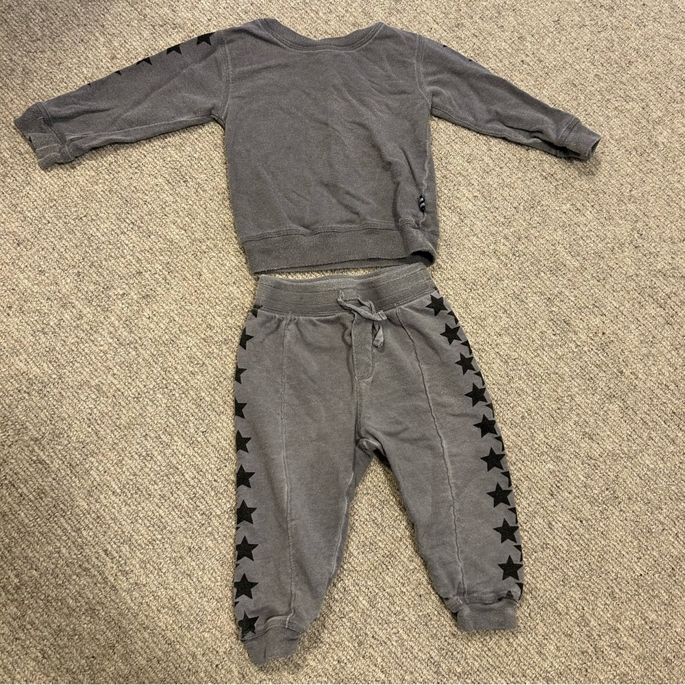 Splendid Gray and Black Star Joggers